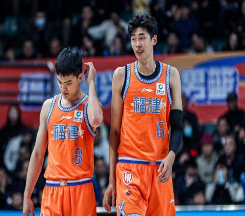 拜仁,法兰克福,凯恩独中两,立博体育官网,Ladbrokes,Sports,足球直播,篮球赛事,体育高清,NBA直播